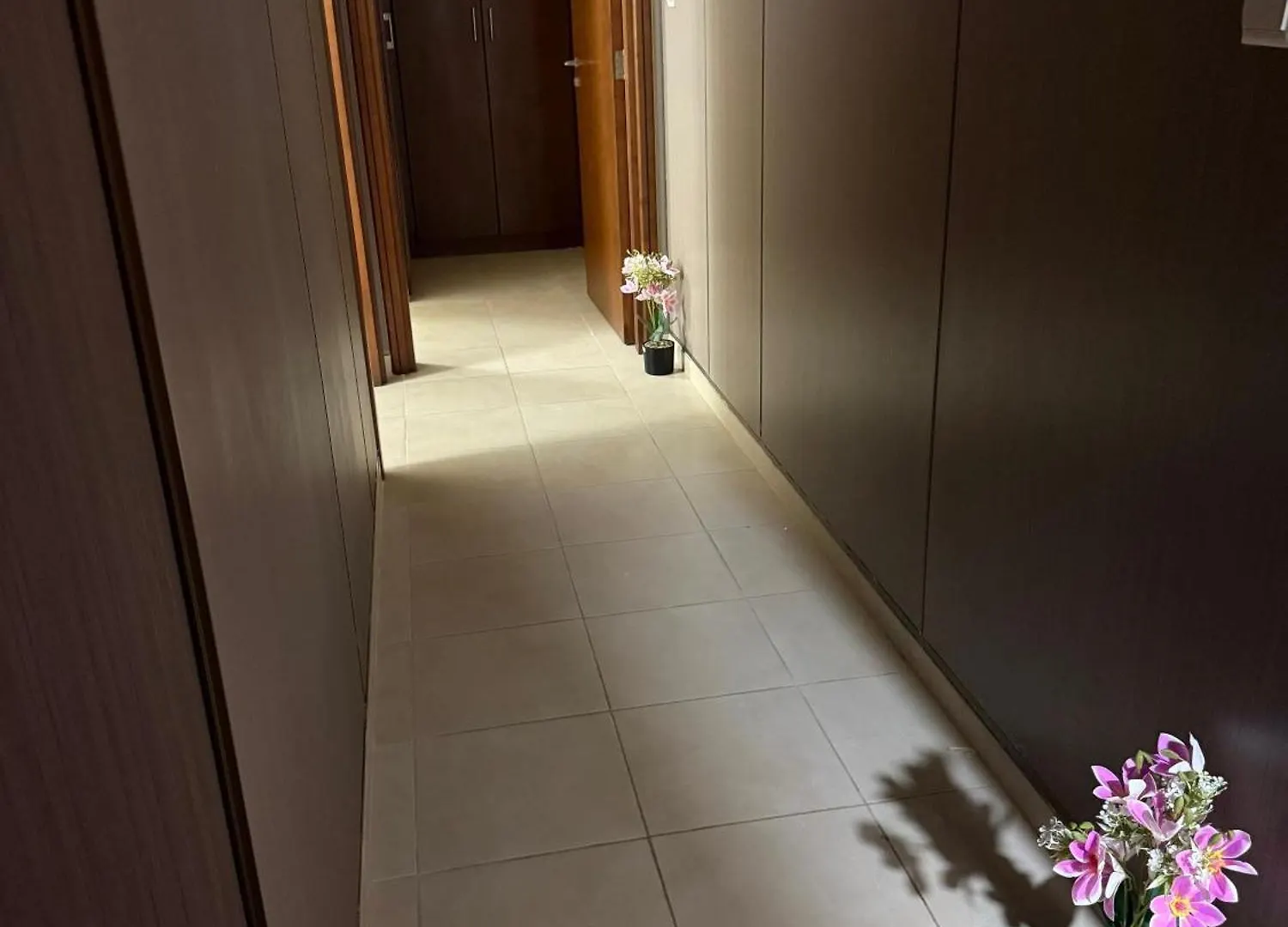 5 Min To Dubai Mall Downtown Dormitory Rooms M & F